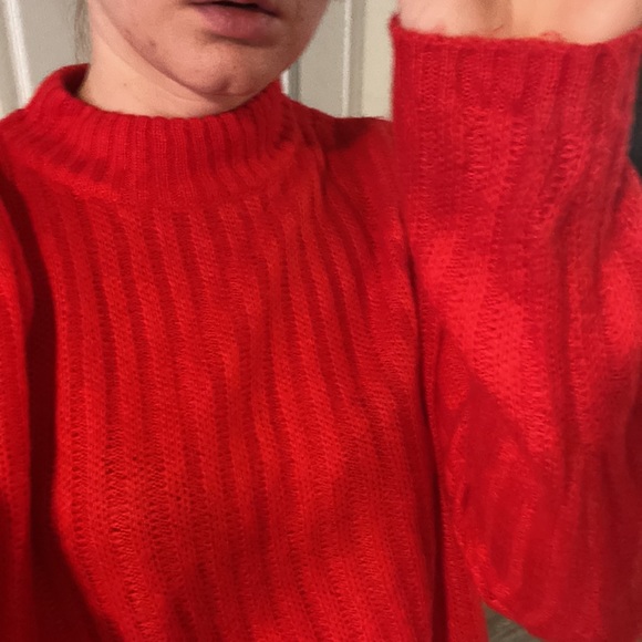 H&M red knit sweater - Picture 11 of 12
